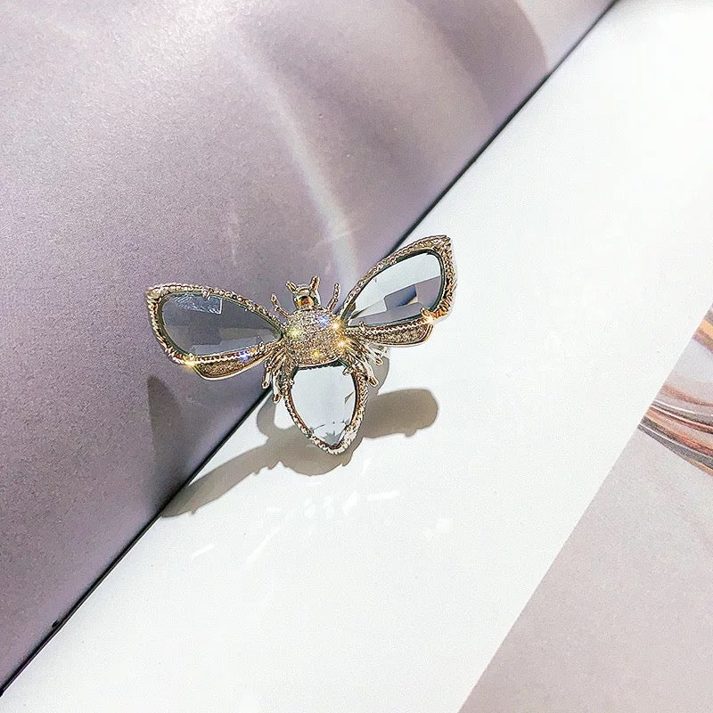 Dámský prsten Owlet Moth ve tvaru můry – Golden Diva