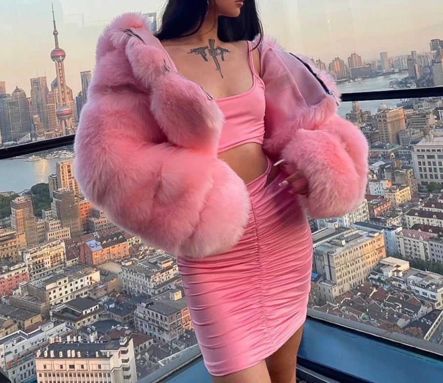 Dámský krátký oversize kožíšek Magnolia z umělé kožešiny – Golden Diva