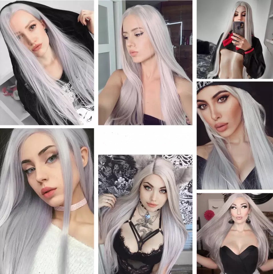 Dlouhá rovná paruka Silver Bae ve stříbrné barvě – Golden Diva
