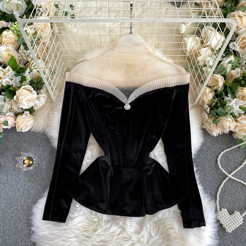 Dámská sametová halenka Velvet Dream s béžovou síťkou – Golden Diva