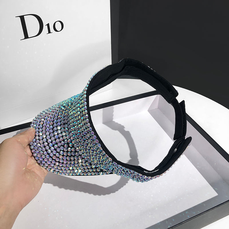 Dámský sluneční kšilt Sparkle stříbrný s kamínky – Golden Diva