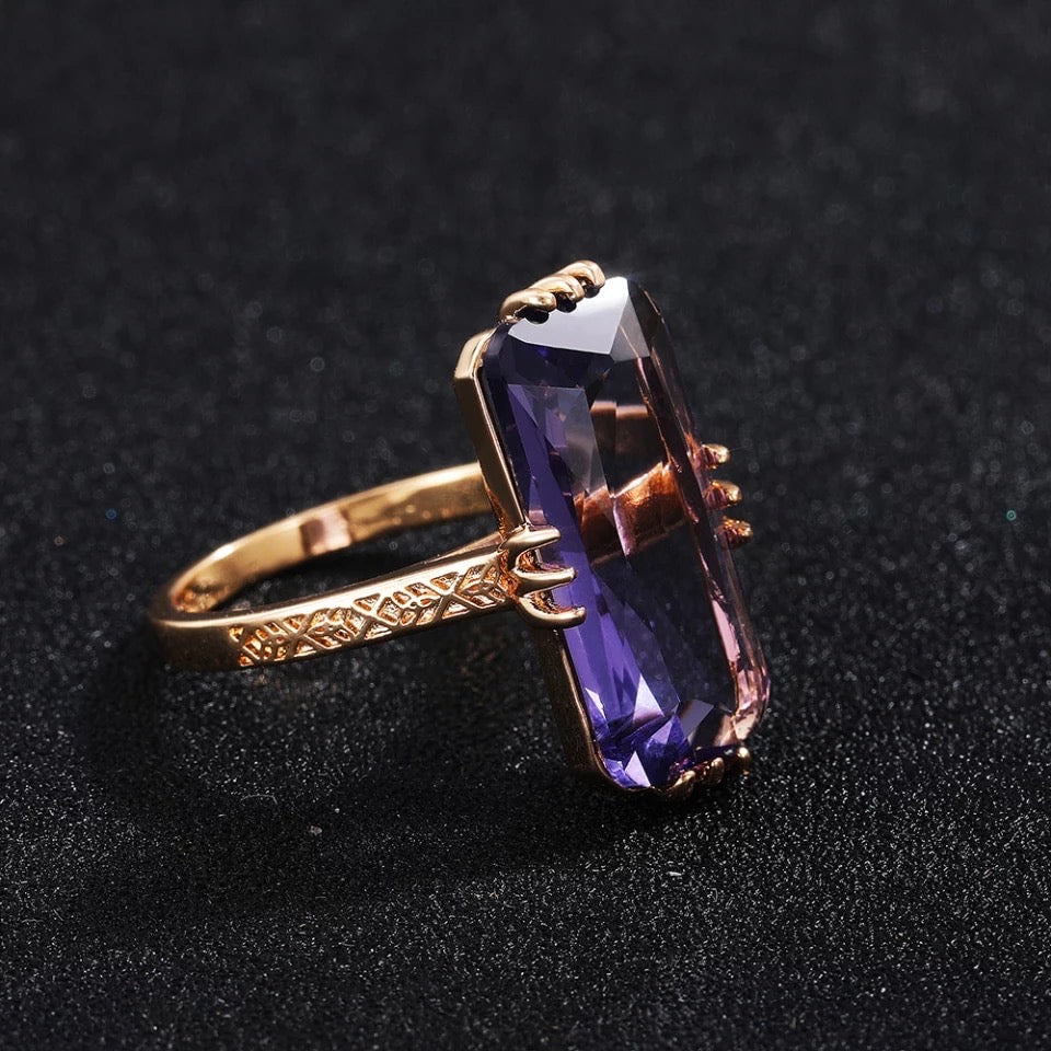 Dámský stříbrný prsten 925 Purple Poison s fialovým krystalem – Golden Diva