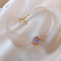 Dámský krajkový náhrdelník Violet Silk s fialovým krystalem – Golden Diva