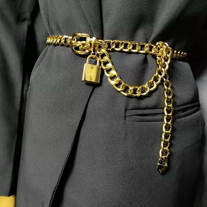 Dámský zlatý řetězový pásek Buckle Chain – Golden Diva