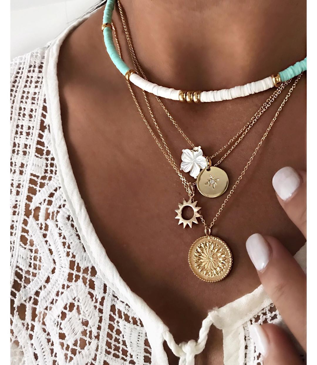 Dámský boho náhrdelník Boho Dream z mušlí – Golden Diva